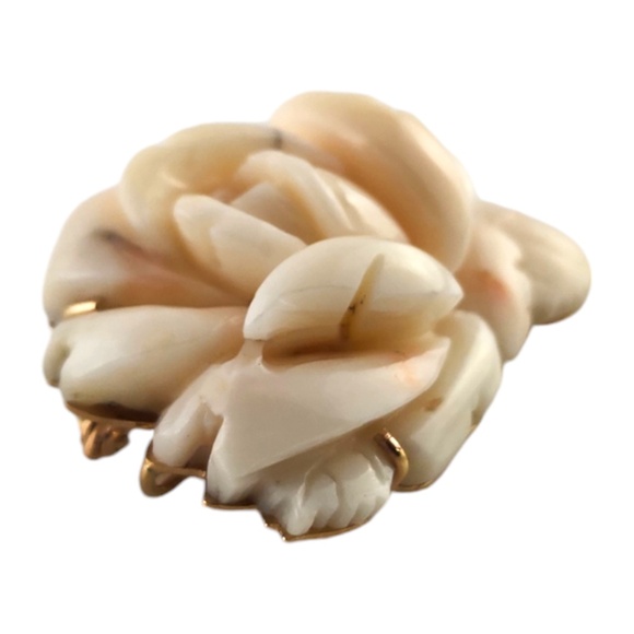 14 Karat Yellow Gold Carved Pink Coral Rose Brooch Pendant #19040 - Picture 4 of 11